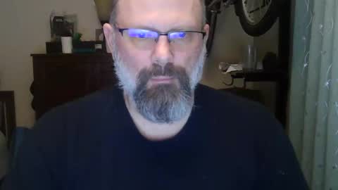 California Man online show from 02-10-26, 06:17