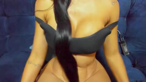 Snapshot of tiffanystone_ chatting on 10-10-25, 11:26 Tiffany online show from 10-10-25, 11:26