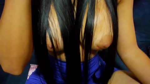Snapshot of tiffanystone_ chatting on 10-16-25, 01:23 Tiffany online show from 10-16-25, 01:23