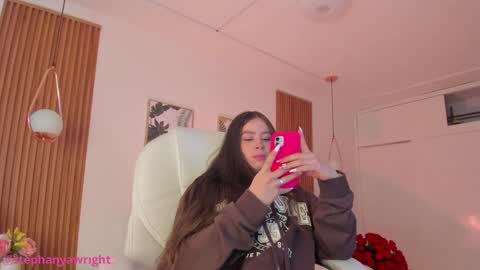 Snapshot of tiffanywright_ chatting on 01-20-25, 12:39 Tiffany online show from 01-20-25, 12:39