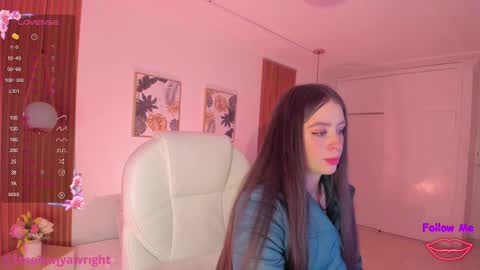 Snapshot of tiffanywright_ chatting on 02-15-25, 12:43 Tiffany online show from 02-15-25, 12:43