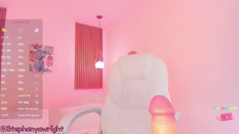 Snapshot of tiffanywright_ chatting on 10-28-25, 10:52 Tiffany online show from 10-28-25, 10:52