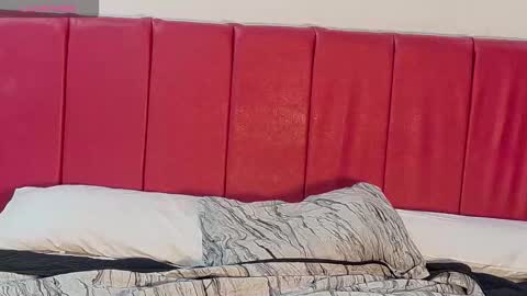 Nia Rossy online show from 03-20-26, 04:01