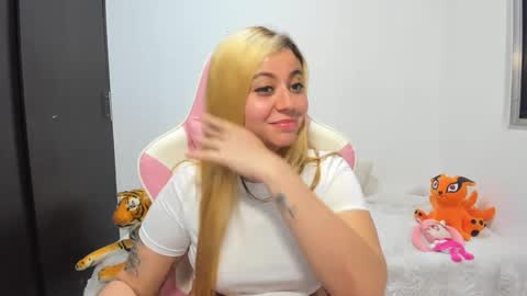 Ana online show from 03-07-25, 12:37