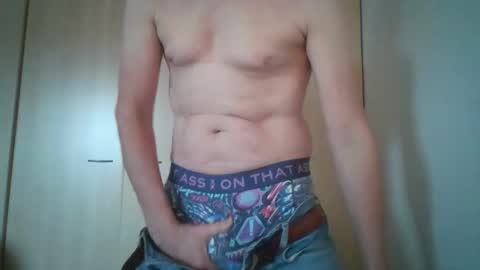 tigerjow941808 online show from 10-31-25, 03:13