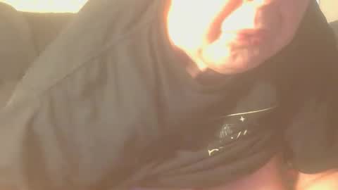 Snapshot of tight_kitty55 chatting on 05-27-26, 04:26 tight Kitty55 online show from 05-27-26, 04:26