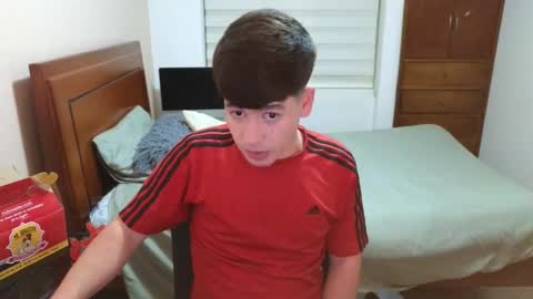 Camilo online show from 10-29-25, 10:55