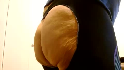 Tightshortsspank online show from 04-27-26, 03:04
