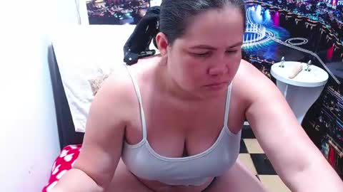 Tila online show from 07-02-26, 01:16