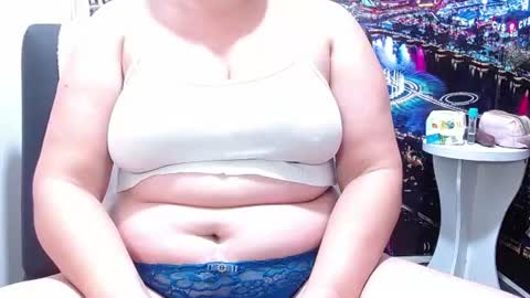 Tila online show from 07-15-26, 12:49