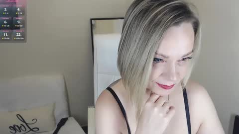 Tilly online show from 12-20-24, 04:25