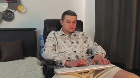 ask me online show from 01-15-25, 11:53