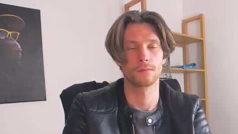 ask me online show from 11-30-25, 08:13