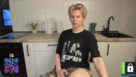 Snapshot of tim_milll chatting on 07-17-26, 08:24 Tim online show from 07-17-26, 08:24