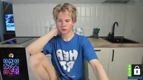 Snapshot of tim_milll chatting on 07-22-26, 05:10 Tim online show from 07-22-26, 05:10