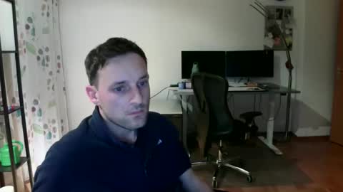 Snapshot of tima4 chatting on 03-11-26, 11:44 tima4 online show from 03-11-26, 11:44