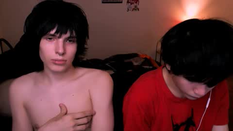 Snapshot of timi_moon chatting on 11-04-25, 08:41 timi_moon online show from 11-04-25, 08:41