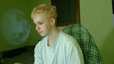 Tim WhiteS online show from 11-24-25, 09:42