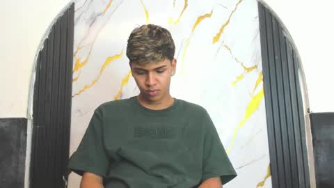 Timmy King -. online show from 01-10-26, 09:52