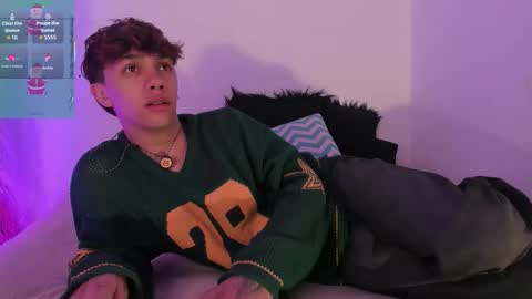 Timothy 21 years old online show from 12-19-25, 09:22