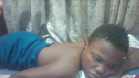 christine online show from 11-23-25, 02:33