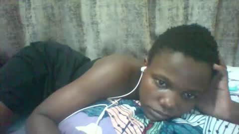 Snapshot of tina2030_1 chatting on 05-12-26, 07:55 tee online show from 05-12-26, 07:55