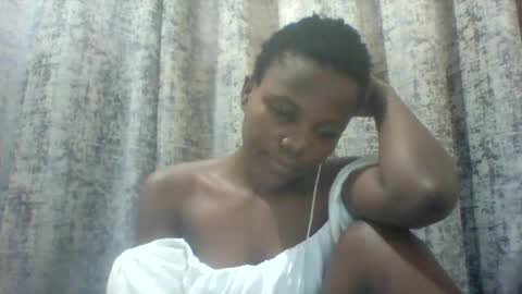 Snapshot of tina2030_1 chatting on 06-16-26, 05:54 tee online show from 06-16-26, 05:54