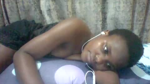 Snapshot of tina2030_1 chatting on 07-08-26, 07:51 tee online show from 07-08-26, 07:51