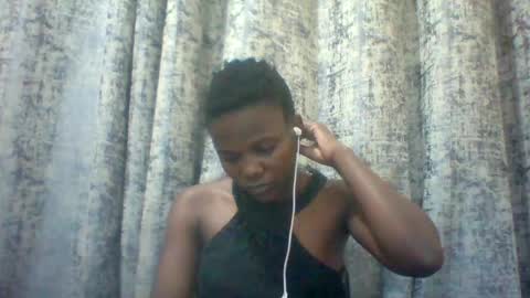 Snapshot of tina2030_1 chatting on 07-09-26, 08:02 tee online show from 07-09-26, 08:02