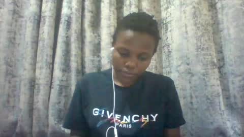Snapshot of tina2030_1 chatting on 07-21-26, 07:27 tee online show from 07-21-26, 07:27