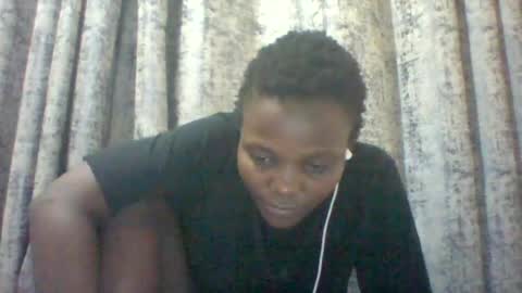 Snapshot of tina2030_1 chatting on 07-28-26, 08:52 tee online show from 07-28-26, 08:52