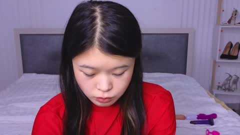 tina__kim online show from 12-10-24, 08:08