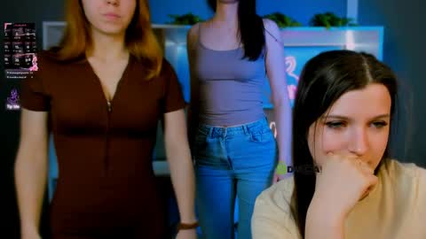 tina_golden1 online show from 03-27-26, 03:56