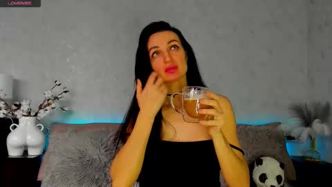 Tina online show from 02-14-26, 08:55