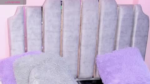 Snapshot of tina_noa chatting on 01-15-25, 10:06 Tina noa online show from 01-15-25, 10:06