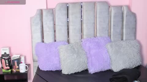Snapshot of tina_noa chatting on 03-11-25, 12:50 Tina noa online show from 03-11-25, 12:50