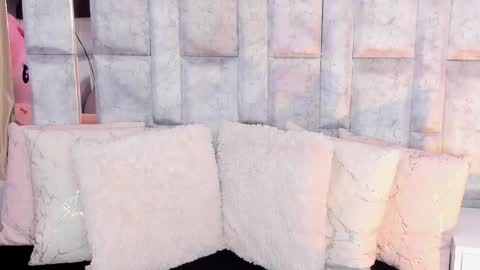 Snapshot of tina_noa chatting on 09-16-25, 11:33 Tina noa online show from 09-16-25, 11:33