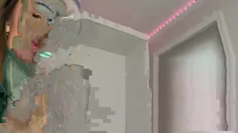 tina_xoxo_ online show from 12-05-25, 09:00