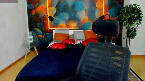 Snapshot of tina_xx_tina chatting on 02-27-26, 01:38 Kristina online show from 02-27-26, 01:38