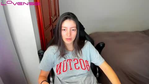 Snapshot of tinaconti chatting on 02-08-26, 07:39 Tina online show from 02-08-26, 07:39