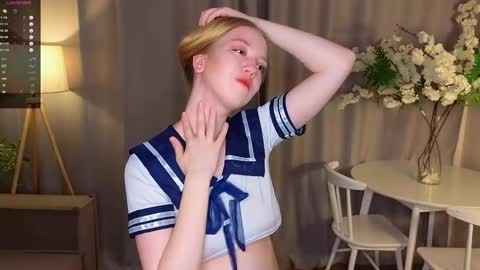 Annie online show from 10-14-25, 09:26