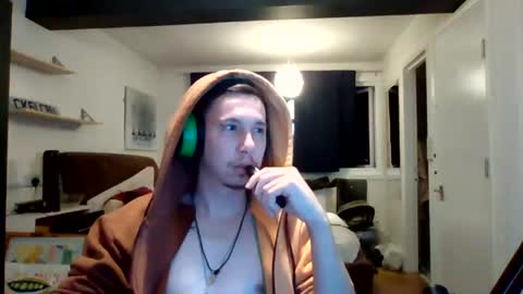 tinderpleaseletmeon online show from 08-09-26, 01:40