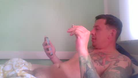 Snapshot of tinizzle86 chatting on 05-21-26, 08:10 tinizzle86 online show from 05-21-26, 08:10