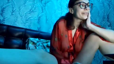 tinna07 online show from 06-06-26, 10:03
