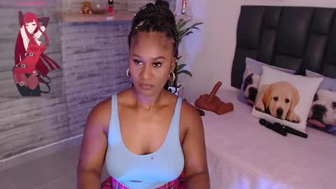 Snapshot of tinna__hottie chatting on 03-08-25, 11:48 Tinna Goddess online show from 03-08-25, 11:48