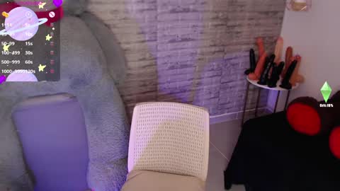 Snapshot of tinna__hottie chatting on 05-19-26, 04:13 Tinna Goddess online show from 05-19-26, 04:13