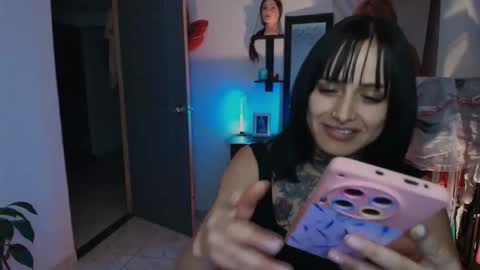 I AM BELLA  ----------- follow my  IG  TINNS 69 online show from 02-26-26, 01:04