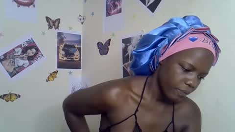 tinnie_e online show from 01-10-26, 12:40