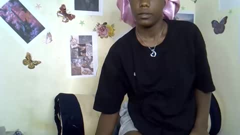 tinnie_e online show from 01-12-26, 11:48