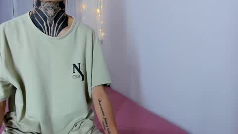 TINNY AND CANDY online show from 10-29-25, 11:23